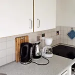 Hébergement de vacances 4 Person In *