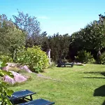 4 Person In Hébergement de vacances *