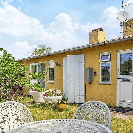 4 Person In Allinge-Sandvig